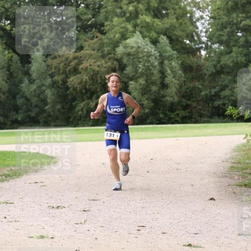 30.08.2026 - Elbe Triathlon Hamburg Antke Förster http://msf.ph/oto/10107971 30.08.2026 14:26:15 Laufen 131, 1 meine-sportfotos.de