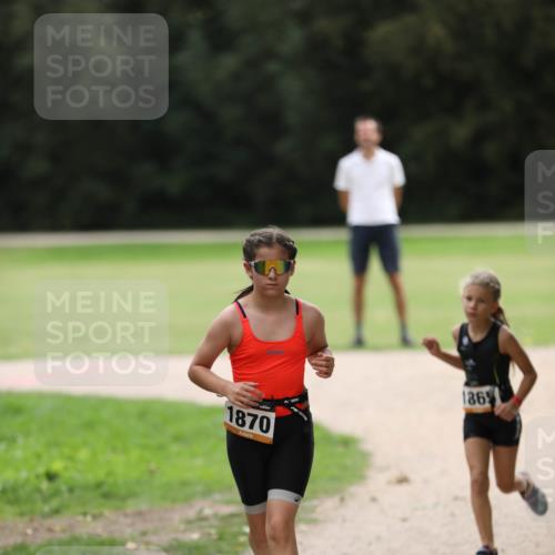 30.08.2026 - Elbe Triathlon Hamburg Antke Förster http://msf.ph/oto/10107974 30.08.2026 12:55:34 Laufen 1870, 186 meine-sportfotos.de