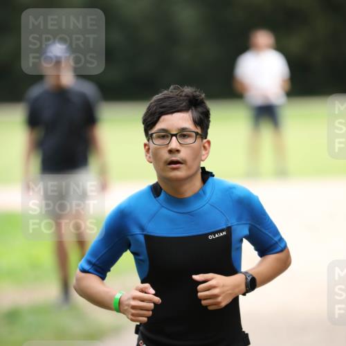 30.08.2026 - Elbe Triathlon Hamburg Antke Förster http://msf.ph/oto/10108014 30.08.2026 12:56:26 Laufen  meine-sportfotos.de