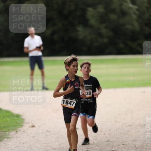 30.08.2026 - Elbe Triathlon Hamburg Antke Förster http://msf.ph/oto/10108028 30.08.2026 12:56:42 Laufen 1847, 38 meine-sportfotos.de