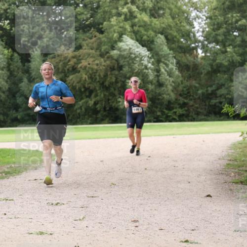 30.08.2026 - Elbe Triathlon Hamburg Antke Förster http://msf.ph/oto/10108039 30.08.2026 14:28:15 Laufen 1461 meine-sportfotos.de