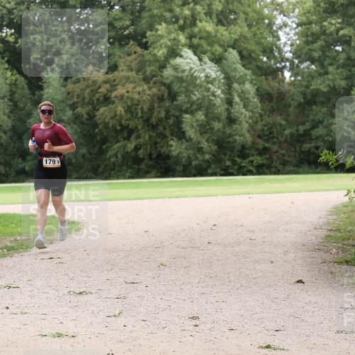 30.08.2026 - Elbe Triathlon Hamburg Antke Förster http://msf.ph/oto/10108061 30.08.2026 14:28:37 Laufen 1791 meine-sportfotos.de