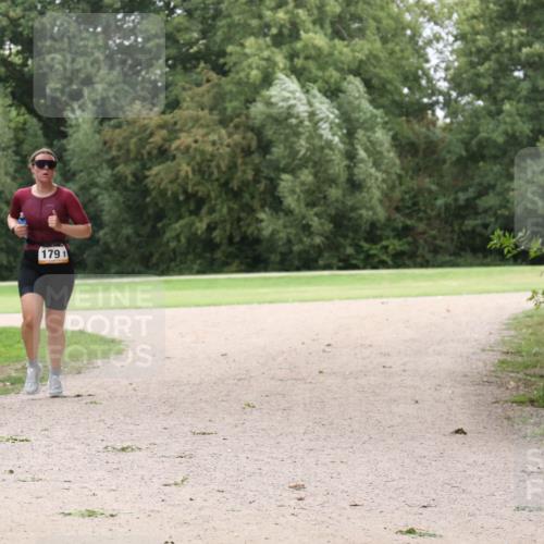 30.08.2026 - Elbe Triathlon Hamburg Antke Förster http://msf.ph/oto/10108063 30.08.2026 14:28:37 Laufen 1791 meine-sportfotos.de