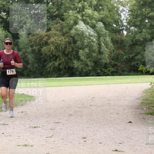 30.08.2026 - Elbe Triathlon Hamburg Antke Förster http://msf.ph/oto/10108065 30.08.2026 14:28:38 Laufen 1791 meine-sportfotos.de