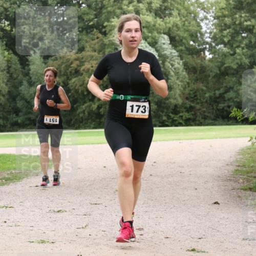 30.08.2026 - Elbe Triathlon Hamburg Antke Förster http://msf.ph/oto/10108083 30.08.2026 14:28:49 Laufen 173 meine-sportfotos.de