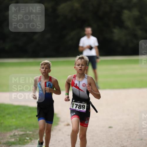 30.08.2026 - Elbe Triathlon Hamburg Antke Förster http://msf.ph/oto/10108092 30.08.2026 12:57:55 Laufen 1789 meine-sportfotos.de