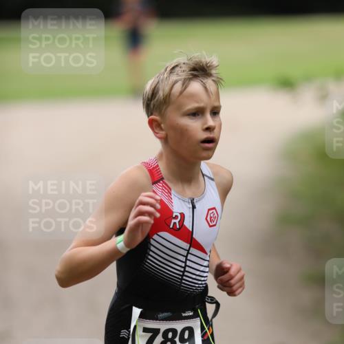 30.08.2026 - Elbe Triathlon Hamburg Antke Förster http://msf.ph/oto/10108102 30.08.2026 12:57:57 Laufen 1789 meine-sportfotos.de
