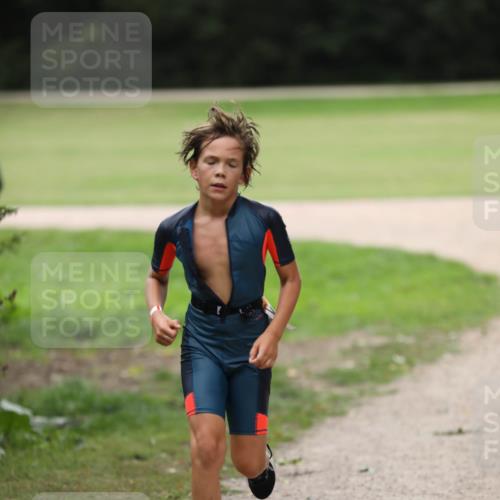 30.08.2026 - Elbe Triathlon Hamburg Antke Förster http://msf.ph/oto/10108104 30.08.2026 12:58:06 Laufen  meine-sportfotos.de