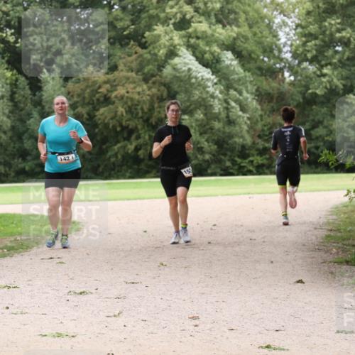 30.08.2026 - Elbe Triathlon Hamburg Antke Förster http://msf.ph/oto/10108113 30.08.2026 14:29:43 Laufen 1421, 15 meine-sportfotos.de