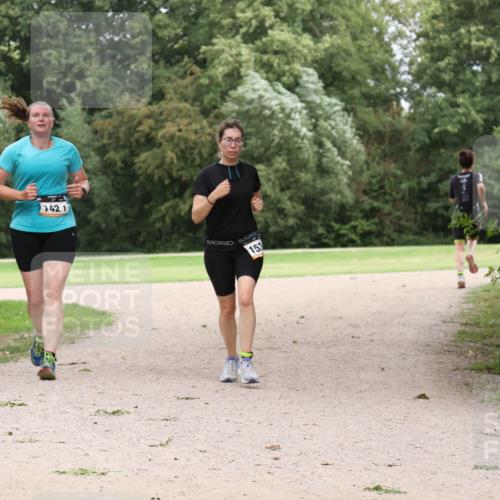 30.08.2026 - Elbe Triathlon Hamburg Antke Förster http://msf.ph/oto/10108117 30.08.2026 14:29:45 Laufen 421, 153 meine-sportfotos.de