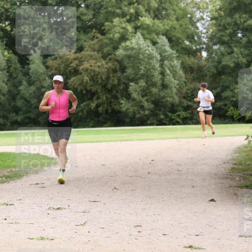 30.08.2026 - Elbe Triathlon Hamburg Antke Förster http://msf.ph/oto/10108143 30.08.2026 14:30:13 Laufen  meine-sportfotos.de