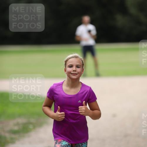 30.08.2026 - Elbe Triathlon Hamburg Antke Förster http://msf.ph/oto/10108154 30.08.2026 12:59:34 Laufen  meine-sportfotos.de