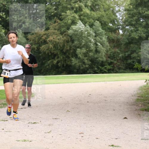 30.08.2026 - Elbe Triathlon Hamburg Antke Förster http://msf.ph/oto/10108159 30.08.2026 14:30:19 Laufen 281 meine-sportfotos.de