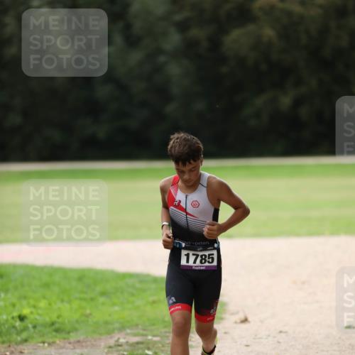 30.08.2026 - Elbe Triathlon Hamburg Antke Förster http://msf.ph/oto/10108160 30.08.2026 13:00:41 Laufen 1785 meine-sportfotos.de