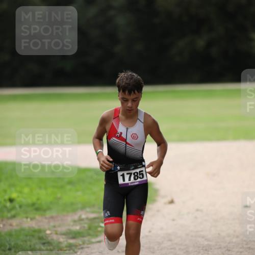 30.08.2026 - Elbe Triathlon Hamburg Antke Förster http://msf.ph/oto/10108162 30.08.2026 13:00:42 Laufen 1785 meine-sportfotos.de