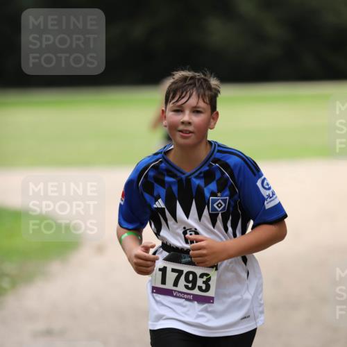 30.08.2026 - Elbe Triathlon Hamburg Antke Förster http://msf.ph/oto/10108178 30.08.2026 13:01:35 Laufen 1793 meine-sportfotos.de