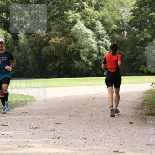 30.08.2026 - Elbe Triathlon Hamburg Antke Förster http://msf.ph/oto/10108235 30.08.2026 14:31:25 Laufen  meine-sportfotos.de