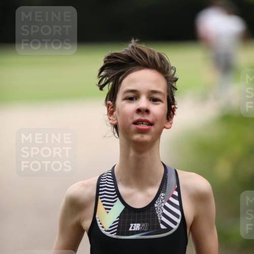 30.08.2026 - Elbe Triathlon Hamburg Antke Förster http://msf.ph/oto/10108246 30.08.2026 13:02:46 Laufen 3, 1801 meine-sportfotos.de