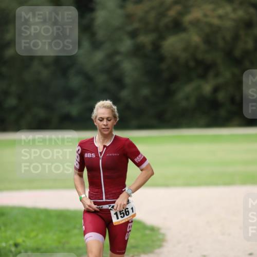 30.08.2026 - Elbe Triathlon Hamburg Antke Förster http://msf.ph/oto/10108250 30.08.2026 14:23:02 Laufen 1561 meine-sportfotos.de