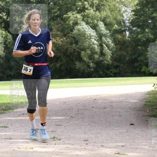 30.08.2026 - Elbe Triathlon Hamburg Antke Förster http://msf.ph/oto/10108303 30.08.2026 14:33:44 Laufen 36, 2, 5 meine-sportfotos.de