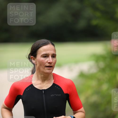 30.08.2026 - Elbe Triathlon Hamburg Antke Förster http://msf.ph/oto/10108306 30.08.2026 14:24:43 Laufen 000, 1521, 000 meine-sportfotos.de