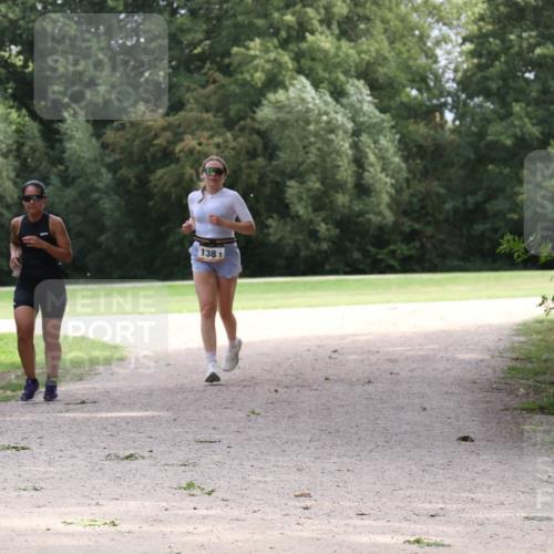 30.08.2026 - Elbe Triathlon Hamburg Antke Förster http://msf.ph/oto/10108309 30.08.2026 14:34:04 Laufen 1381 meine-sportfotos.de