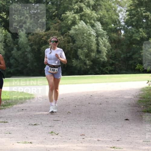 30.08.2026 - Elbe Triathlon Hamburg Antke Förster http://msf.ph/oto/10108313 30.08.2026 14:34:05 Laufen 1381 meine-sportfotos.de