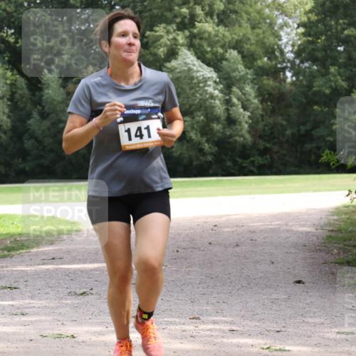 30.08.2026 - Elbe Triathlon Hamburg Antke Förster http://msf.ph/oto/10108337 30.08.2026 14:34:24 Laufen 141 meine-sportfotos.de