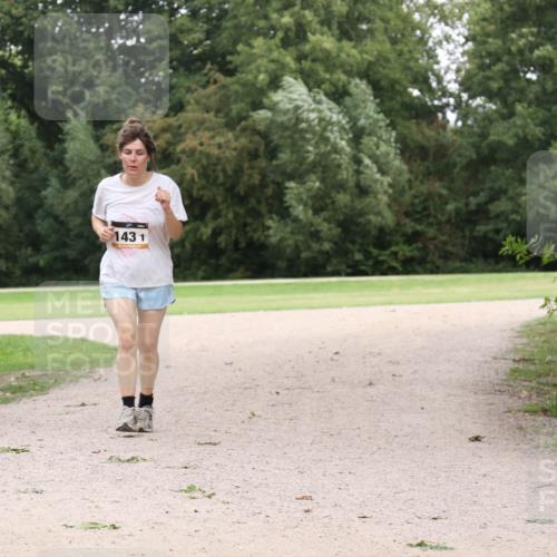 30.08.2026 - Elbe Triathlon Hamburg Antke Förster http://msf.ph/oto/10108373 30.08.2026 14:44:45 Laufen 143, 1 meine-sportfotos.de