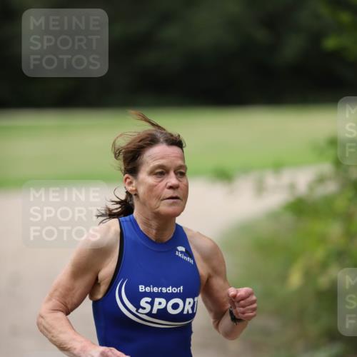 30.08.2026 - Elbe Triathlon Hamburg Antke Förster http://msf.ph/oto/10108382 30.08.2026 14:26:18 Laufen 1311, 1 meine-sportfotos.de