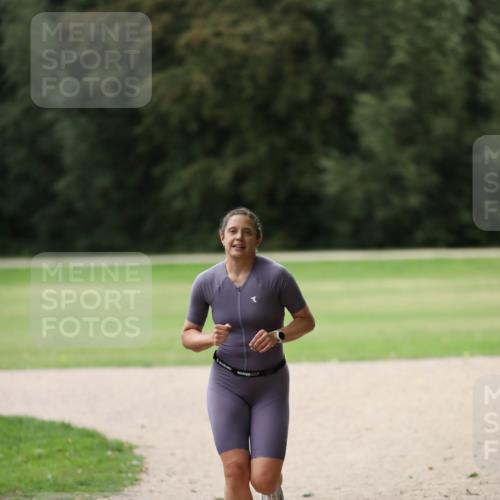 30.08.2026 - Elbe Triathlon Hamburg Antke Förster http://msf.ph/oto/10108386 30.08.2026 14:26:54 Laufen  meine-sportfotos.de