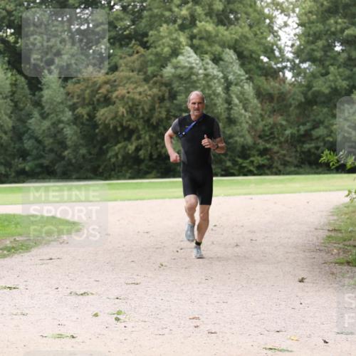 30.08.2026 - Elbe Triathlon Hamburg Antke Förster http://msf.ph/oto/10108391 30.08.2026 14:54:52 Laufen  meine-sportfotos.de