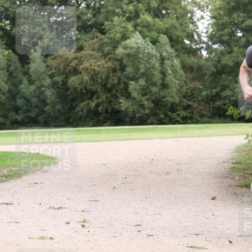 30.08.2026 - Elbe Triathlon Hamburg Antke Förster http://msf.ph/oto/10108399 30.08.2026 14:54:55 Laufen  meine-sportfotos.de