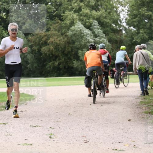 30.08.2026 - Elbe Triathlon Hamburg Antke Förster http://msf.ph/oto/10108417 30.08.2026 14:58:17 Laufen  meine-sportfotos.de