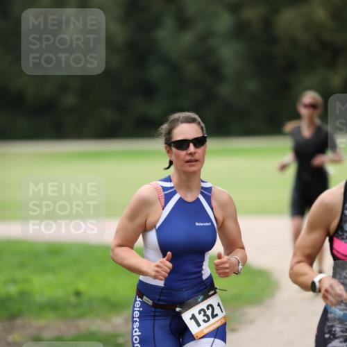 30.08.2026 - Elbe Triathlon Hamburg Antke Förster http://msf.ph/oto/10108422 30.08.2026 14:27:55 Laufen 1321, 10 meine-sportfotos.de