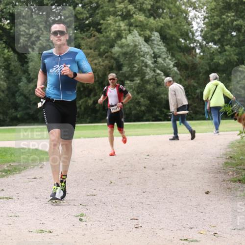 30.08.2026 - Elbe Triathlon Hamburg Antke Förster http://msf.ph/oto/10108431 30.08.2026 14:58:25 Laufen 164 meine-sportfotos.de