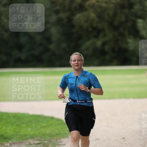 30.08.2026 - Elbe Triathlon Hamburg Antke Förster http://msf.ph/oto/10108440 30.08.2026 14:28:15 Laufen  meine-sportfotos.de