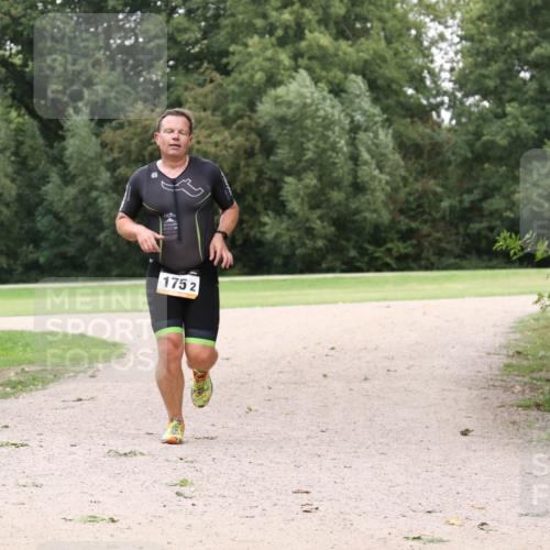 30.08.2026 - Elbe Triathlon Hamburg Antke Förster http://msf.ph/oto/10108455 30.08.2026 14:59:15 Laufen 1752 meine-sportfotos.de