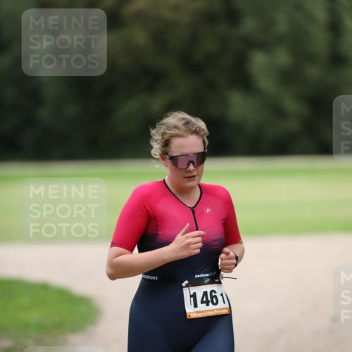 30.08.2026 - Elbe Triathlon Hamburg Antke Förster http://msf.ph/oto/10108456 30.08.2026 14:28:20 Laufen 1461 meine-sportfotos.de