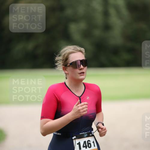 30.08.2026 - Elbe Triathlon Hamburg Antke Förster http://msf.ph/oto/10108458 30.08.2026 14:28:20 Laufen 1461 meine-sportfotos.de