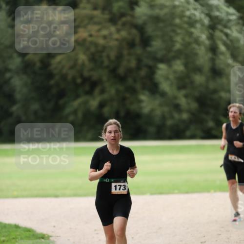 30.08.2026 - Elbe Triathlon Hamburg Antke Förster http://msf.ph/oto/10108474 30.08.2026 14:28:46 Laufen 173 meine-sportfotos.de