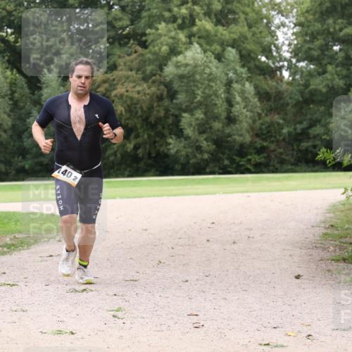 30.08.2026 - Elbe Triathlon Hamburg Antke Förster http://msf.ph/oto/10108477 30.08.2026 15:01:12 Laufen 140, 2 meine-sportfotos.de