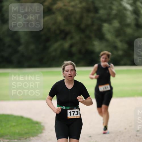 30.08.2026 - Elbe Triathlon Hamburg Antke Förster http://msf.ph/oto/10108478 30.08.2026 14:28:47 Laufen 1731 meine-sportfotos.de