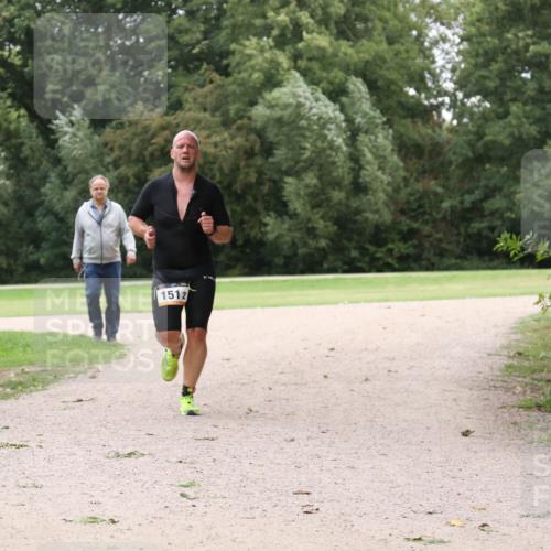 30.08.2026 - Elbe Triathlon Hamburg Antke Förster http://msf.ph/oto/10108501 30.08.2026 15:01:59 Laufen 1512 meine-sportfotos.de