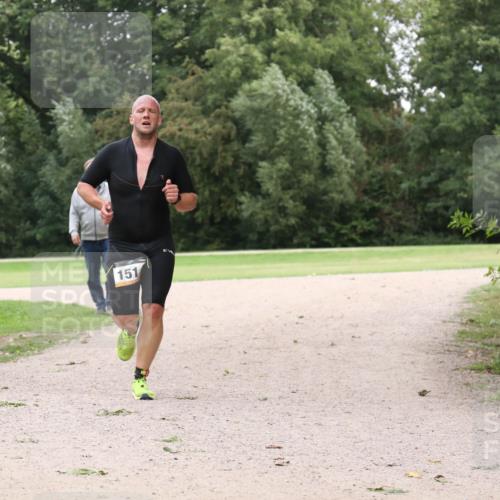 30.08.2026 - Elbe Triathlon Hamburg Antke Förster http://msf.ph/oto/10108503 30.08.2026 15:02:00 Laufen 151 meine-sportfotos.de