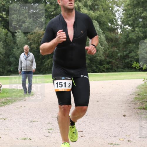 30.08.2026 - Elbe Triathlon Hamburg Antke Förster http://msf.ph/oto/10108509 30.08.2026 15:02:02 Laufen 151, 2 meine-sportfotos.de