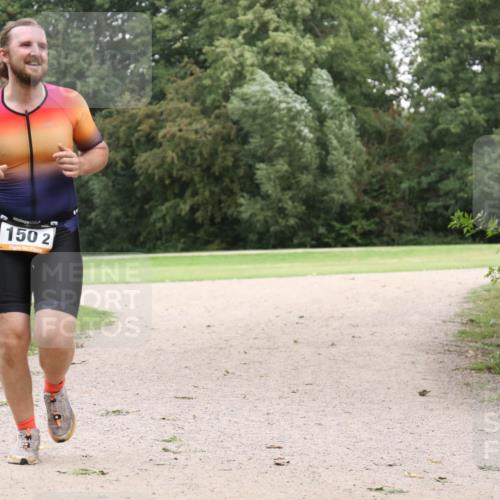 30.08.2026 - Elbe Triathlon Hamburg Antke Förster http://msf.ph/oto/10108537 30.08.2026 15:02:45 Laufen 150, 2 meine-sportfotos.de