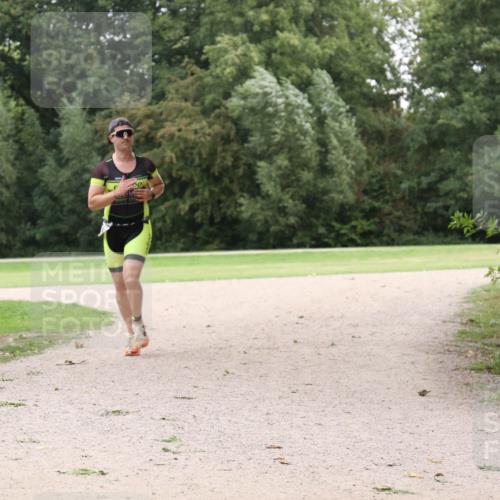 30.08.2026 - Elbe Triathlon Hamburg Antke Förster http://msf.ph/oto/10108547 30.08.2026 15:02:55 Laufen  meine-sportfotos.de