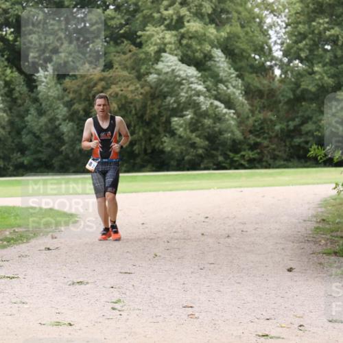 30.08.2026 - Elbe Triathlon Hamburg Antke Förster http://msf.ph/oto/10108557 30.08.2026 15:03:40 Laufen 82 meine-sportfotos.de