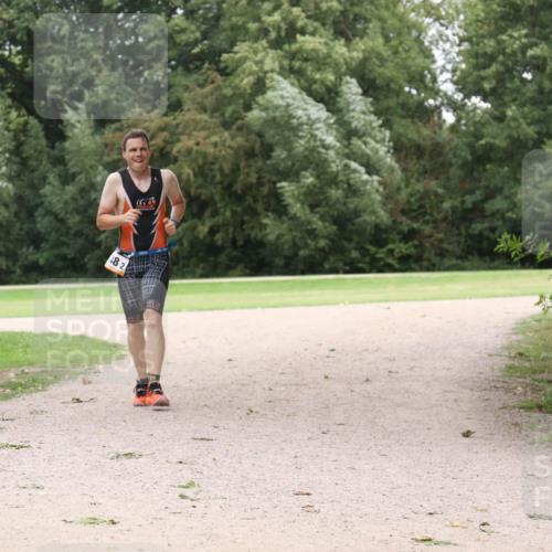 30.08.2026 - Elbe Triathlon Hamburg Antke Förster http://msf.ph/oto/10108559 30.08.2026 15:03:40 Laufen 482 meine-sportfotos.de